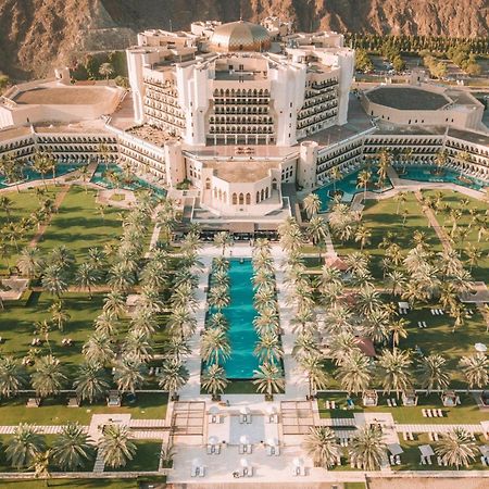 Al Bustan Palace, A Ritz-Carlton Hotel Mascate Exterior foto The Oberoi Dubai