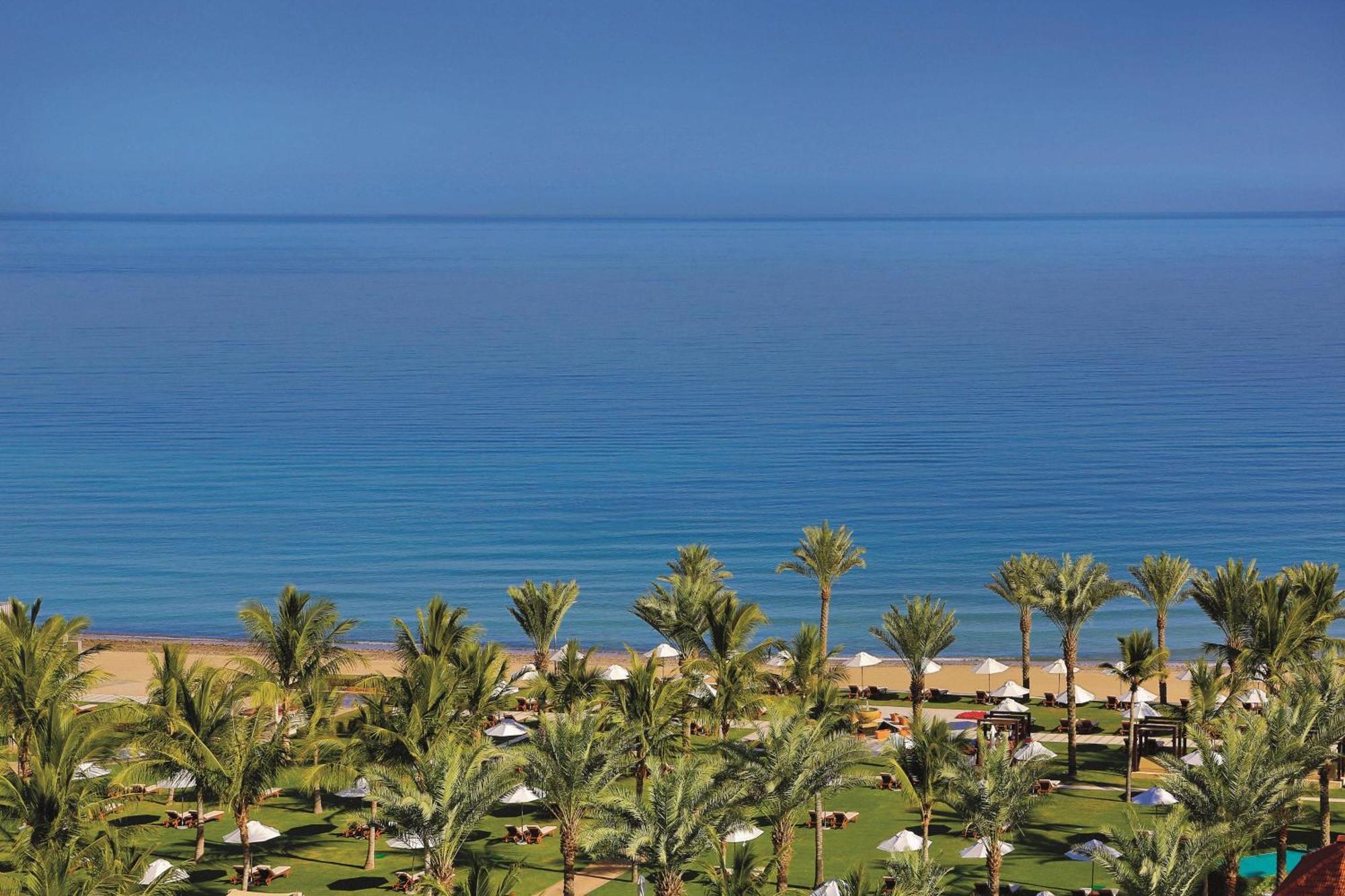 Al Bustan Palace, A Ritz-Carlton Hotel Mascate Exterior foto The beach at the resort
