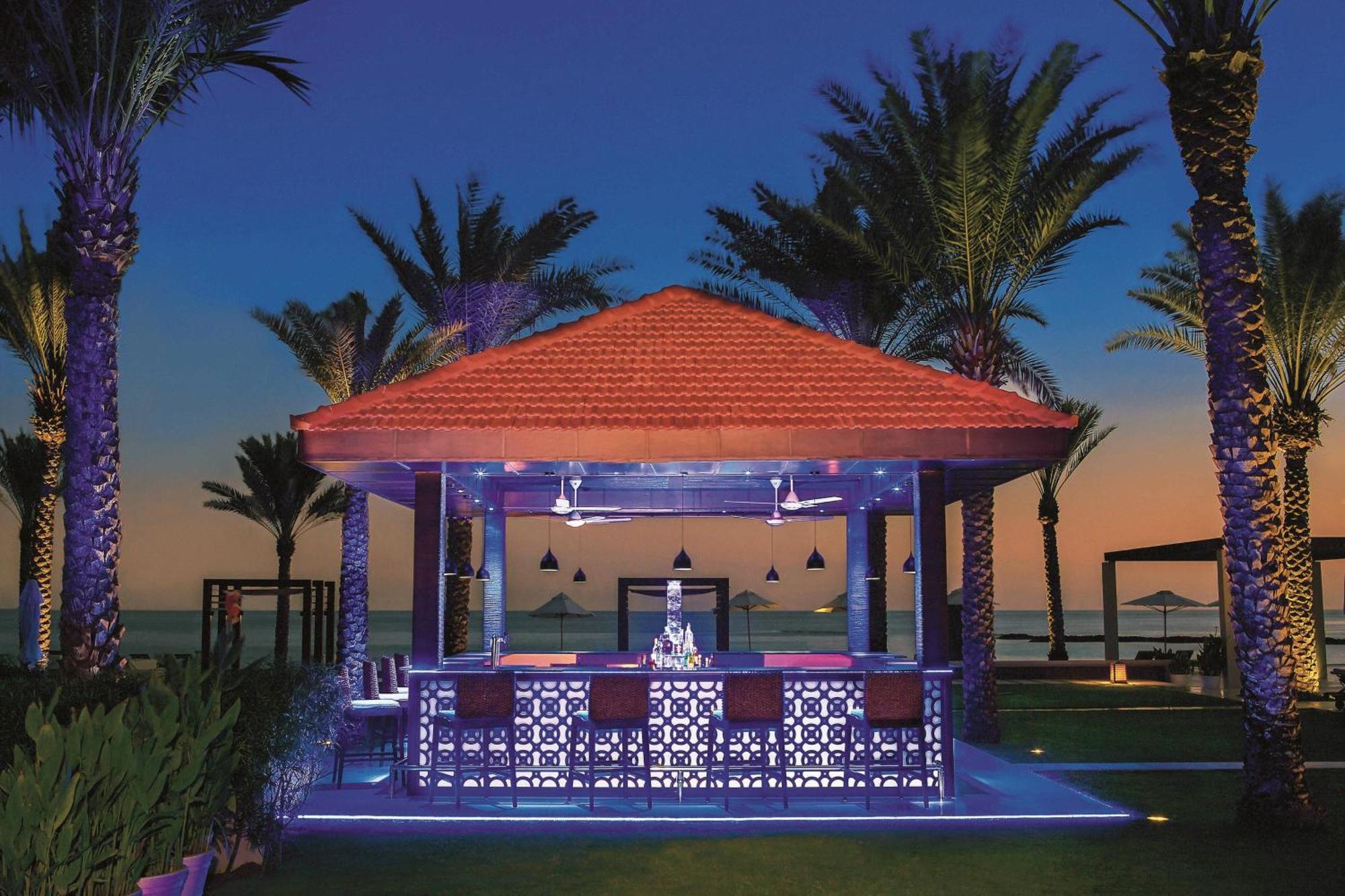 Al Bustan Palace, A Ritz-Carlton Hotel Mascate Exterior foto The Cove