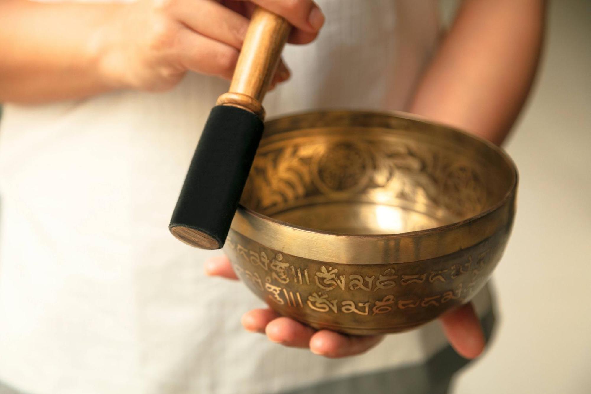 Al Bustan Palace, A Ritz-Carlton Hotel Mascate Exterior foto Singing bowl